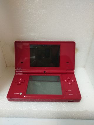 Nintendo DSi roja