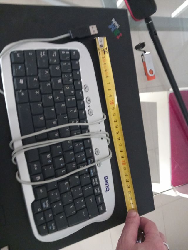 Teclado BenQ mini USB