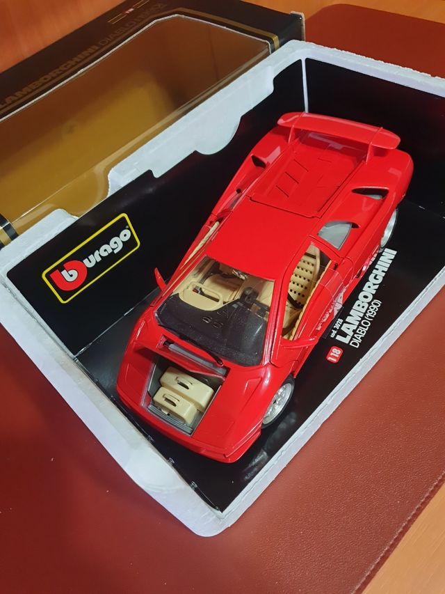Lamborghini Diablo Bburago scala 1/18