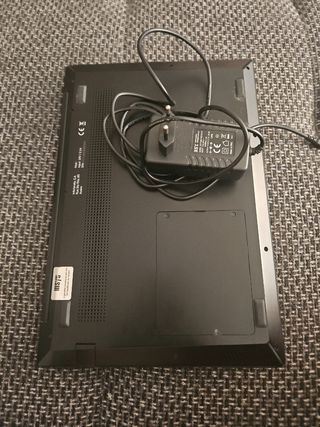 Portátil INSYS Core i3 - Negro