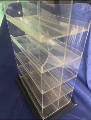 Vitrina Acrílica 5 estantes