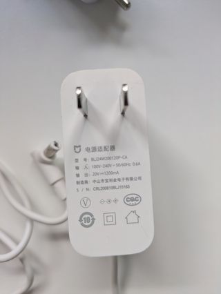 Cargador Xiaomi Vacuum G1+ adaptador UE