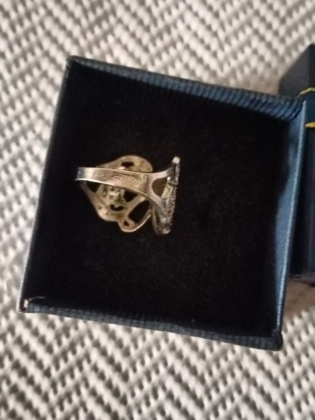 Anello a farfalla in argento