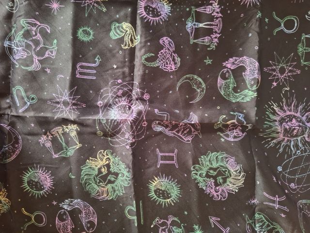 Pañuelo seda - signos zodiacales