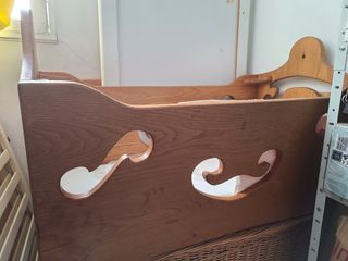 Cuna madera artesanal