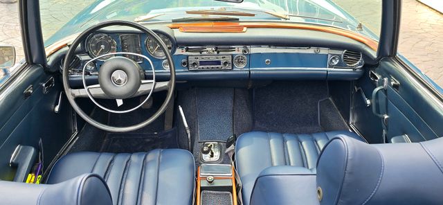 Mercedes-Benz 280SL/8 1970 Buen Estado Revisado. 