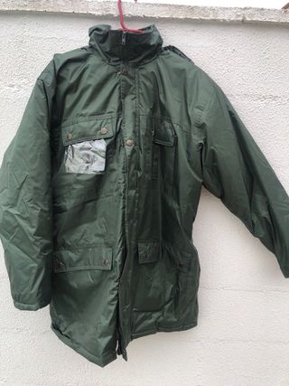 Parka militar verde oliva 