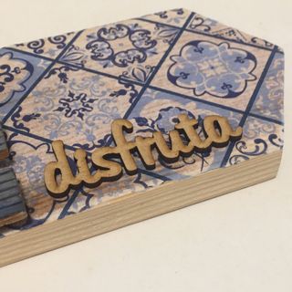Adorno de madera, forma de casa 10x15cm decoupage