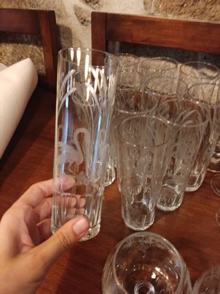 Cristalería Antigua Grabada - 45 piezas de cristal