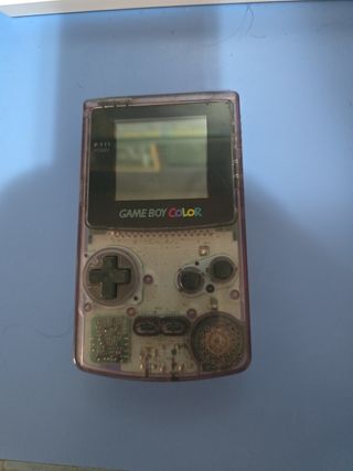Game Boy Color morado transparente