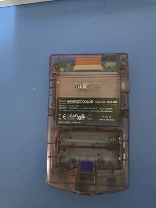 Game Boy Color morado transparente