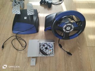 PS2 (PlayStation 2) + juegos, pedales, volante.