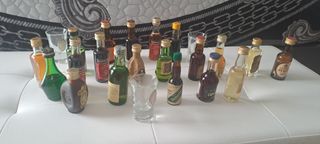 20 + 3 bicchieri con stemma
