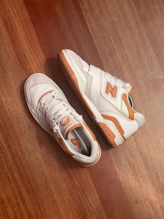 Zapatillas New Balance 550 - Naranja y Blanco