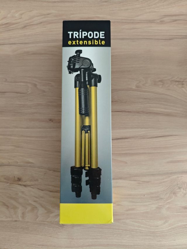 Trípode extensible dorado