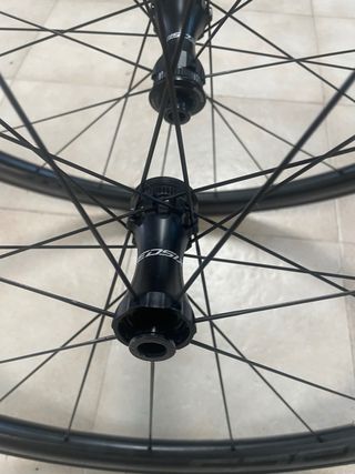 Ruedas carbono SpeedSix ultraligeras