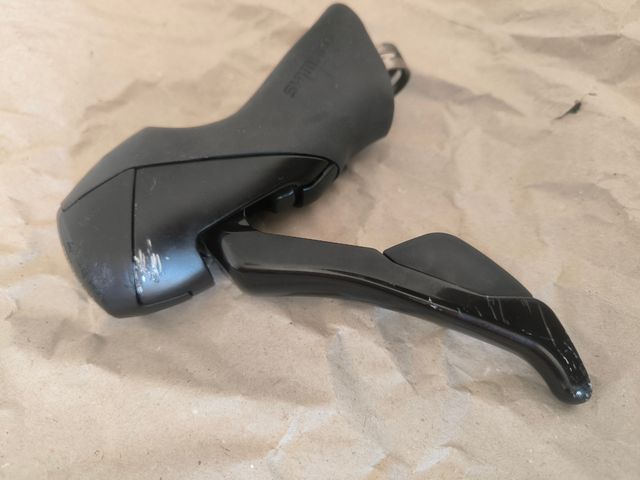 Manetes/Manetas: Shimano ST-RS405 R&L