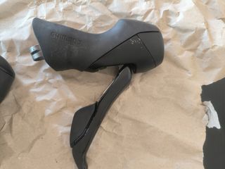 Manetes/Manetas: Shimano ST-RS405 R&L