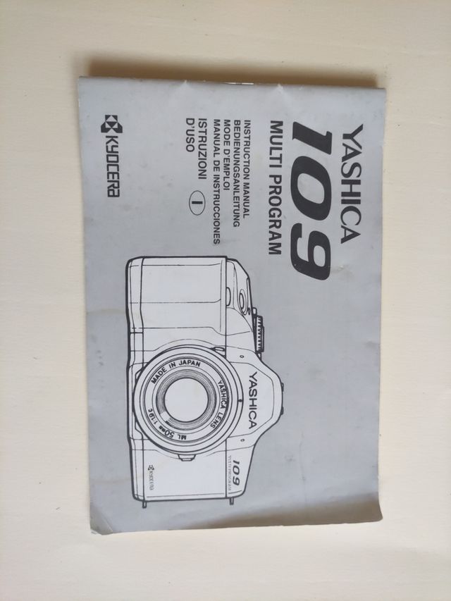 YASHICA 109 multi program vintage