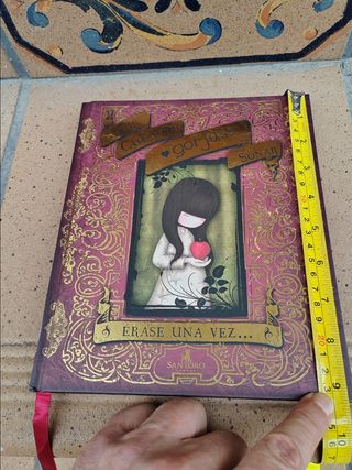 Libro infantil de cuentos Gorjuss/ Santoro.