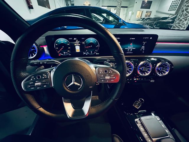 Mercedes-Benz Clase CLA 220D