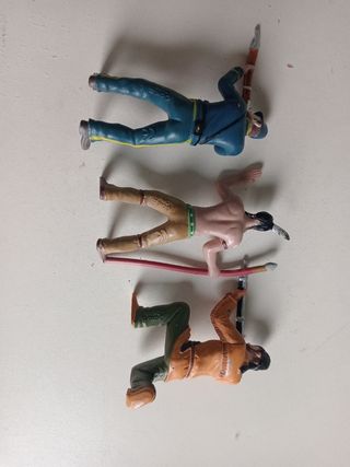 3 Figuras PVC Oeste Comansi