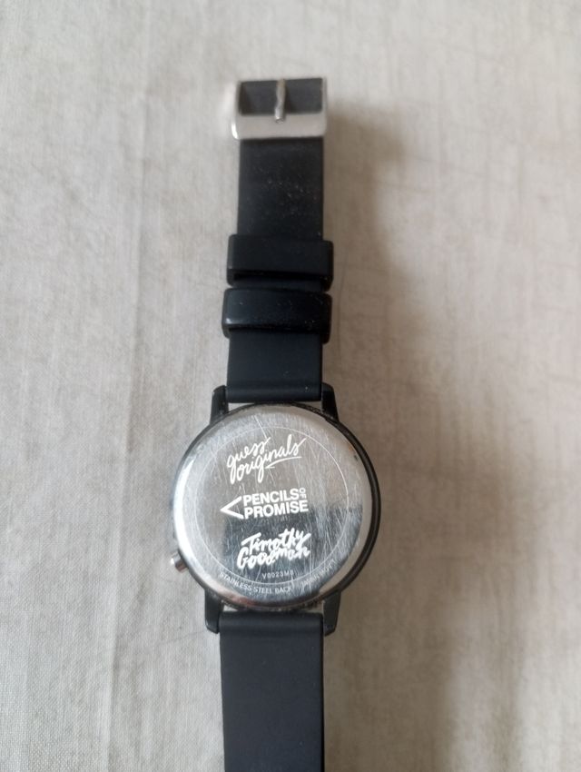 Reloj Guess negro de mujer