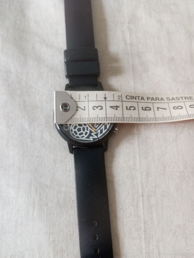 Reloj Guess negro de mujer