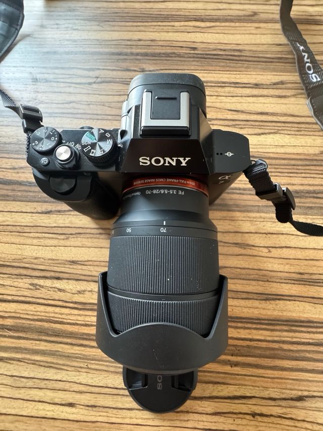 Sony Alpha 7