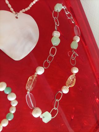 Collares y pulsera perlas cultivadas