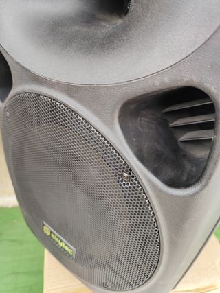 Altavoz Skytec 250/300W 12" Autiamplificado