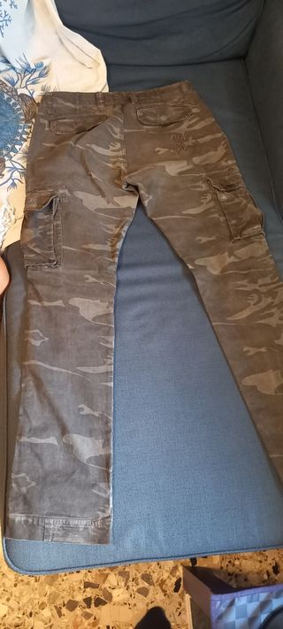 Pantaloni Cargo Mimetici