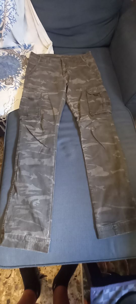 Pantaloni Cargo Mimetici