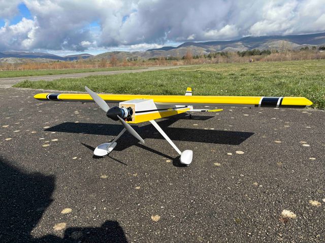 Avión Hangar 9 Ultra Stick 60 PNP