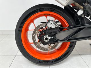 KTM 890 SMT