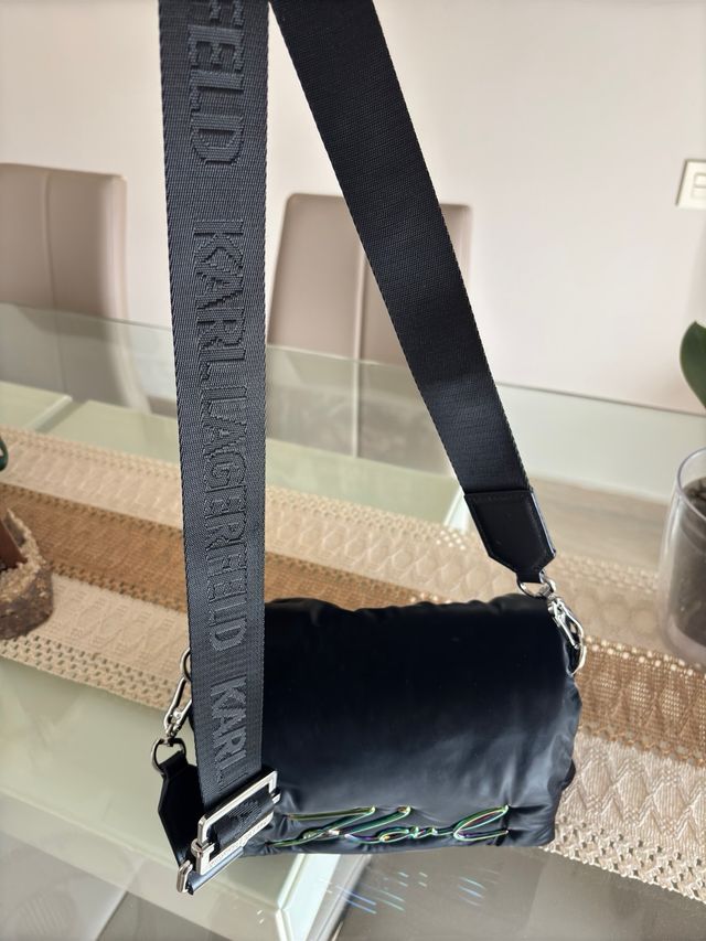 Bolso Karl Lagerfeld negro