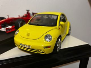 Maqueta Volkswagen New Beetle