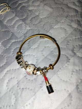 Bisutería: Collares y Pulseras