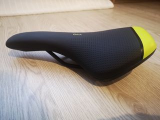 Sillín bici VIVO - Negro/Amarillo