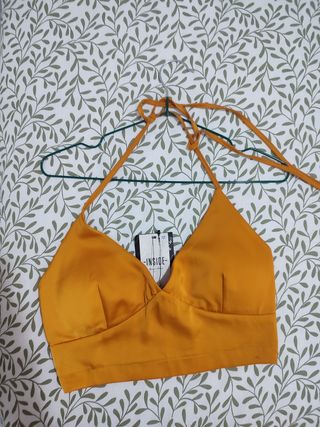 Crop top halter