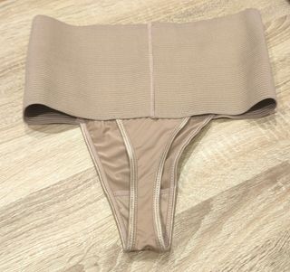 Faja Tanga Beige