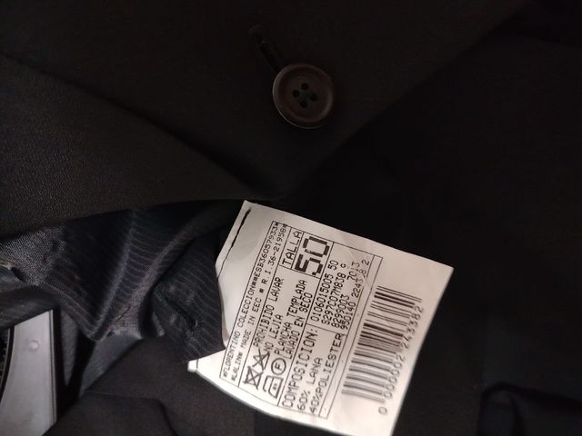 TRAJE CABALLERO NEGRO TALLA 44.