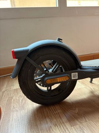 Patinete Xiaomi Mi Electric Scooter 4 - COMO NUEVO