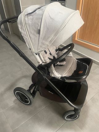Carrito de bebe 2 en 1 .
 (URGE VENTA)