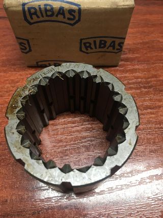 Manguito 3a 4a Velocidad Seat 600D 600E