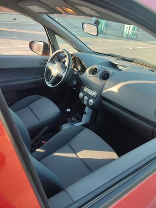 Mitsubishi Colt 2005