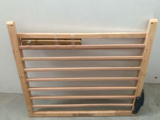 Barrera seguridad bebé madera