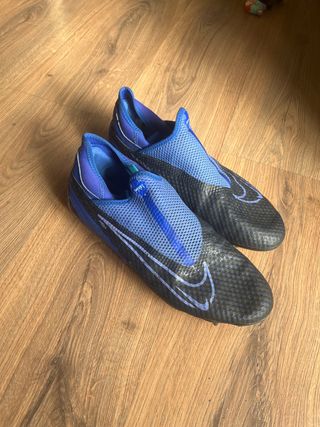 Botas Nike Fútbol - Talla 42.5