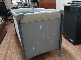 Cuna Plegable Safety 1st