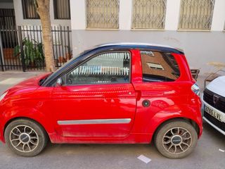 microcar MGO 2011